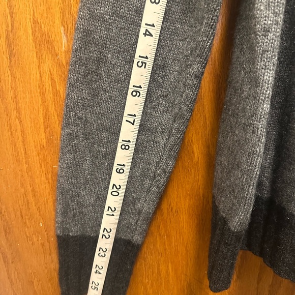 Autumn Cashmere Womens L Cashmere & Wool Blend Sweater - Picture 6 of 7